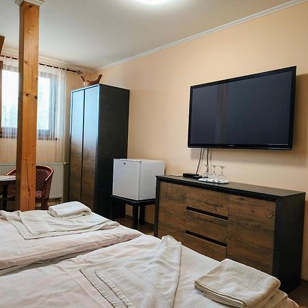 Penzion Mlynarka Rajecké Teplice Exteriör bild